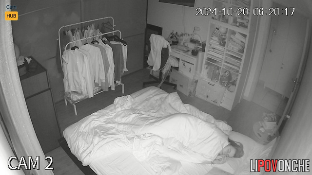 Guy wiping his cum from her sexy butt (bedroom)