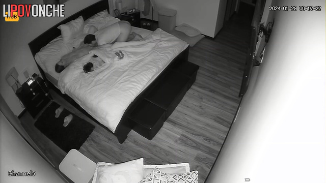 Babe moaning so passionetly (watch it right now)