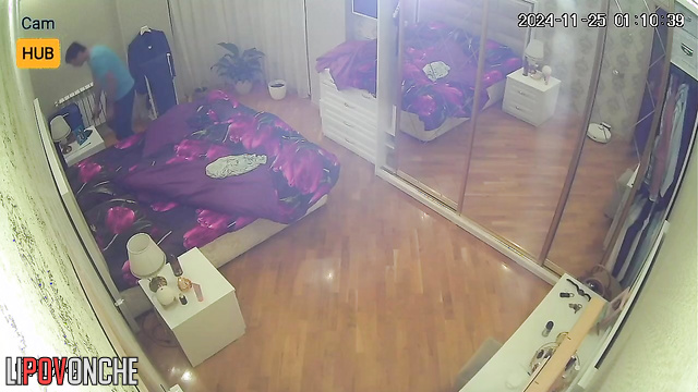 Mirror watching their oral love (night sex tape)