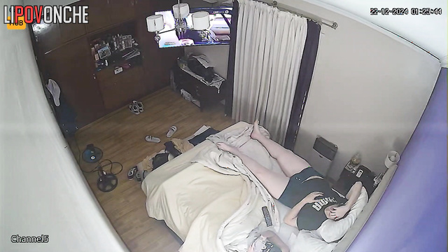 They gave up watching TV for great sex - hidden video