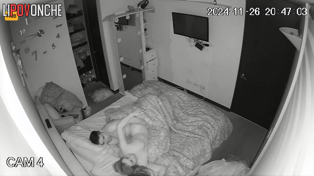 Romantic date ended in her bed (watch this hot video)