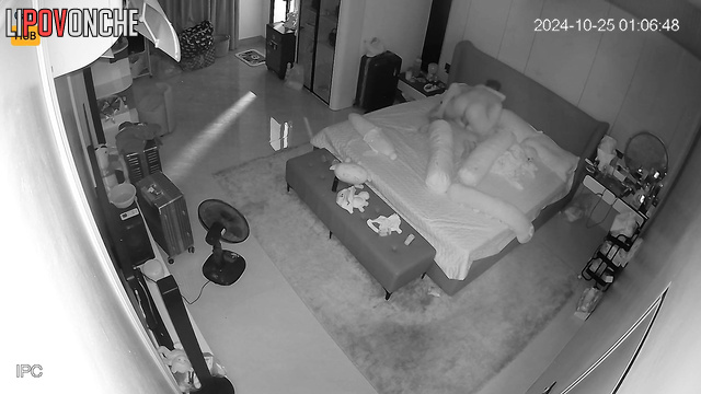 Lazy missionary sex with ex-husband (babe got an awesome orgasm)