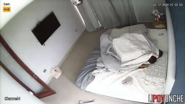 Hidden camera recorded real passion in the lovers' bedroom