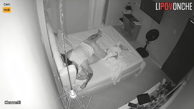 Naughty wife missed her husband so she fucked without any foreplay
