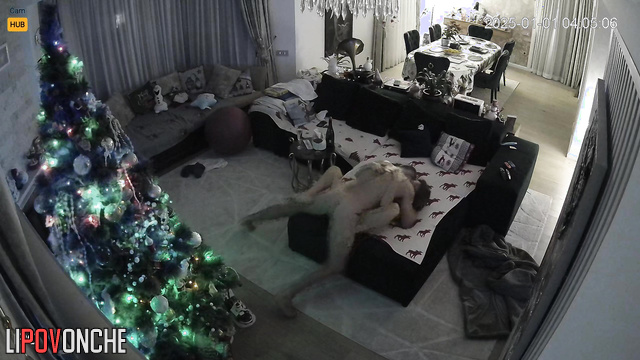 Christmas cunnilingus for young slut (next to the Christmas tree)