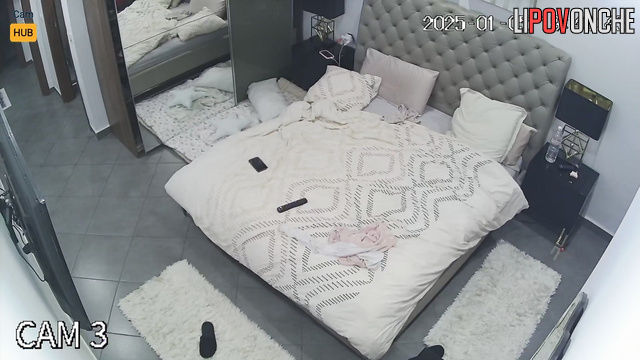 Husband fucking her in doggystyle and filming it