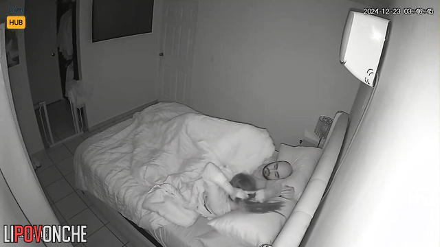 Blonde jumping on the cock and kissing her lover