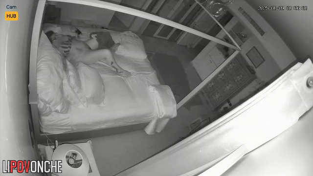 Lonely milf does it every day (watch solo video)