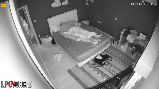 Stranger invited her to sit on his dick, bedroom scenes