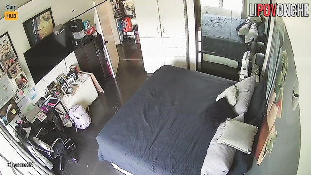 Boyfriend kissing her legs right now - hidden bedroom tape