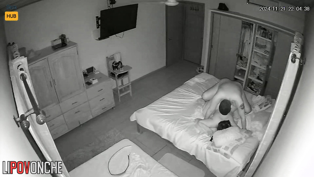 She wanted to fuck while watching TV (funny hidden tape)