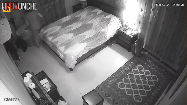 Spouses never imagined someone chose to watch them during sex
