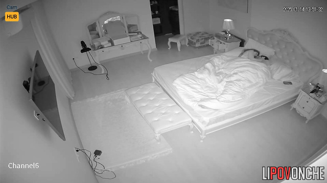 A young Iranian couple had a real sex marathon in their bedroom
