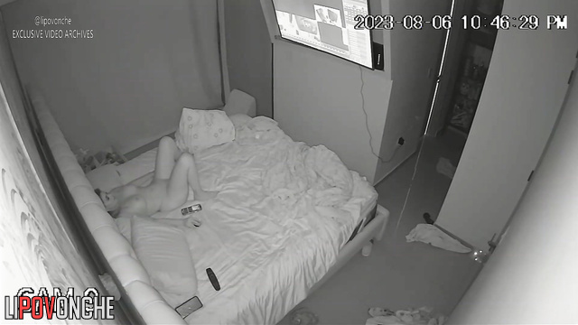 Wife and husband always wanna fuck / bedroom hidden cam