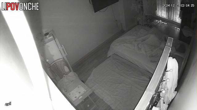 She would like to be watched (hot masturbation tape)