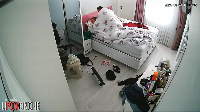 He was never bothered by her weight, home hidden tapes