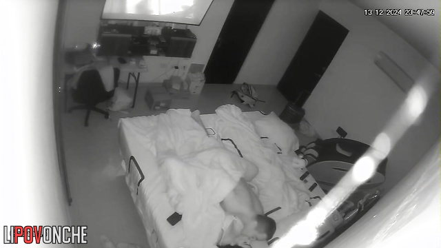 Hot night sex with intense orgasm / couple enjoyed it to the fullest