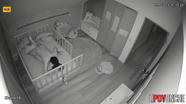 She twerks on that cock with her firm ass [bedroom hidden cam]