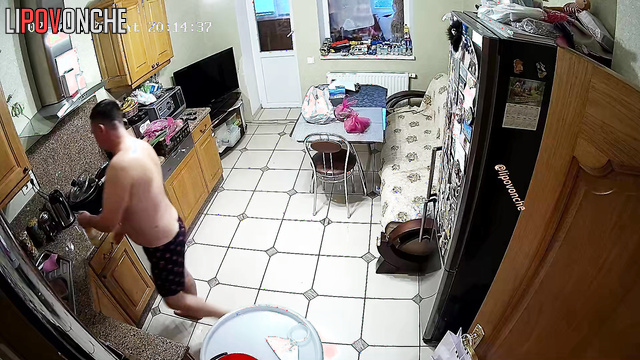 He is allowed to touch her ass anytime he wants (kitchen moments)