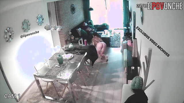 Man asked her to suck his dick being in high heels