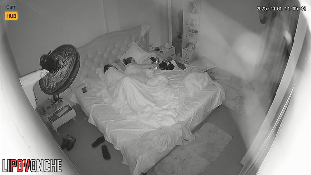 Excited bearded husband fucked his bored Colombian wife before bedtime