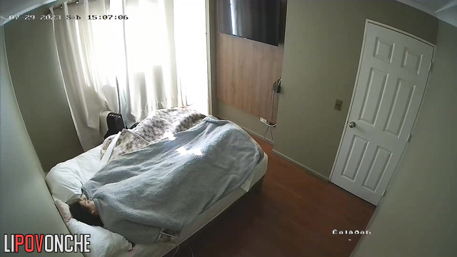 Their sex is rare but hot (husband and wife) spy cam