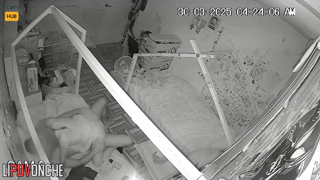 Married couple hid from all relatives in a room to have a good fuck