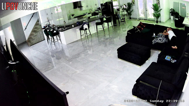 That's what such a big sofa is for / hot home scenes