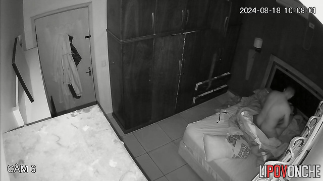 Spying on intimate moments of this couple is very turning-on activity