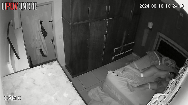 Spying on intimate moments of this couple is very turning-on activity