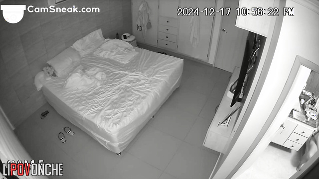 This man has two wives, look what he does with them at night