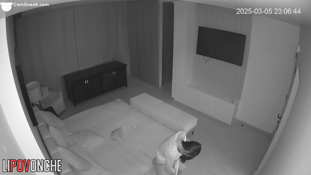A drunk prostitute offers her seductive ass to her client's penis