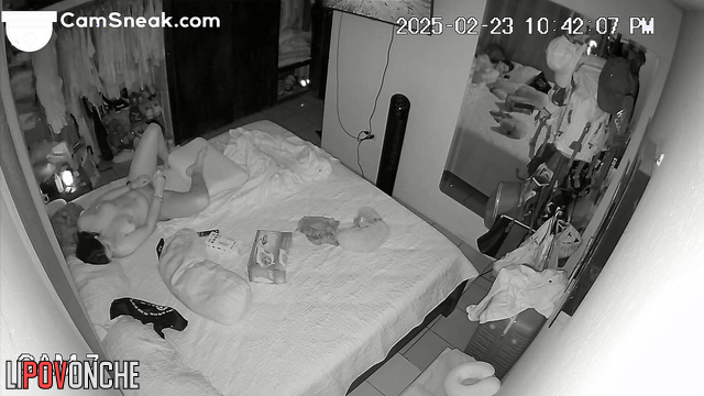 Young woman recorded her masturbation and sent it to stranger
