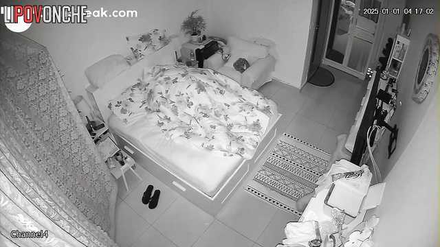 Sex went too quickly for this lady - hidden spy camera