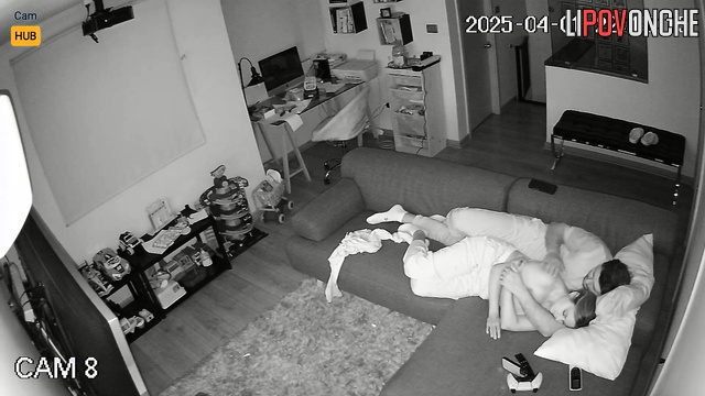 The husband kept his Chilean wife awake and fucked her hotly