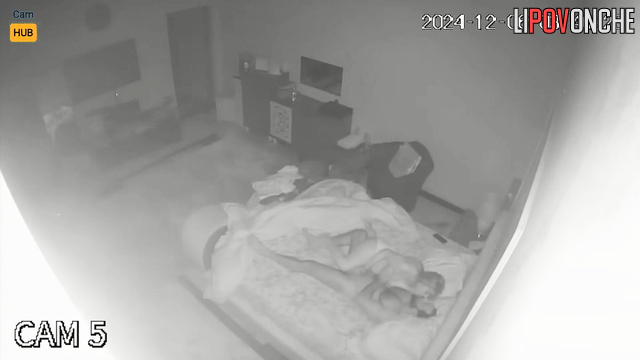 They are very dirty in bed, look / night hidden video