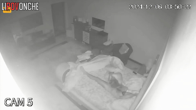 They are very dirty in bed, look / night hidden video