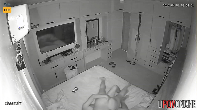 Chubby blonde's foot massage turned into a luxurious cunnilingus with orgasm
