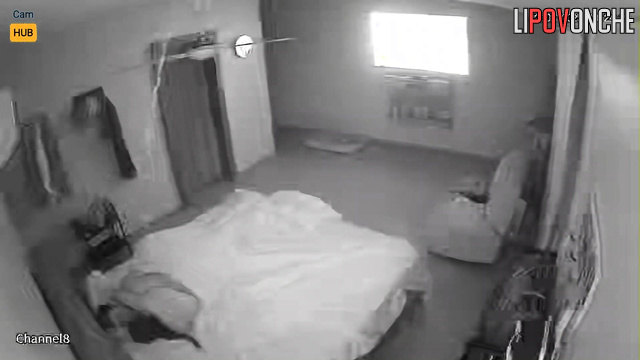 Big-ass Colombian woman got bored watching TV and pounced on her husband's cock