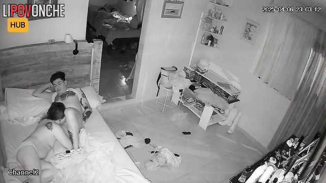 Tattooed boyfriend disturbed her tender sleep, watch