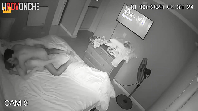 Couple fucking sweet instead of watching detective