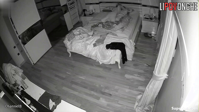 Woman wants her boyfriend to be happy with her in bed