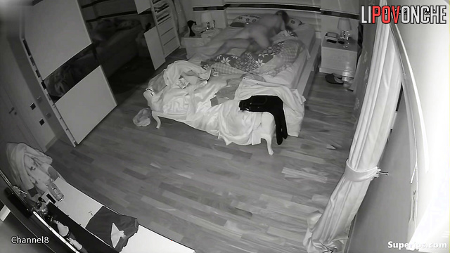 Woman wants her boyfriend to be happy with her in bed