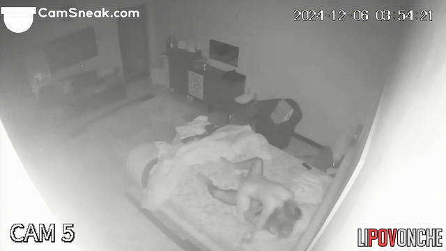 Young woman adores when he fucks her fast, night video