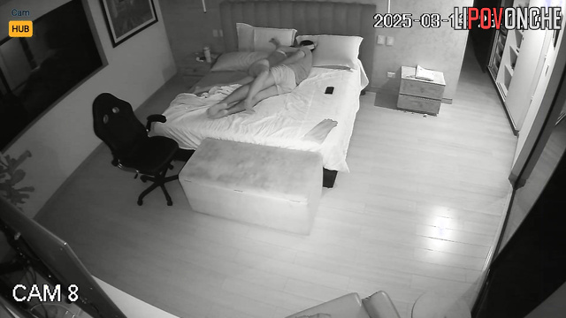 The movie is not interesting, but the husband's cock is much more attractive