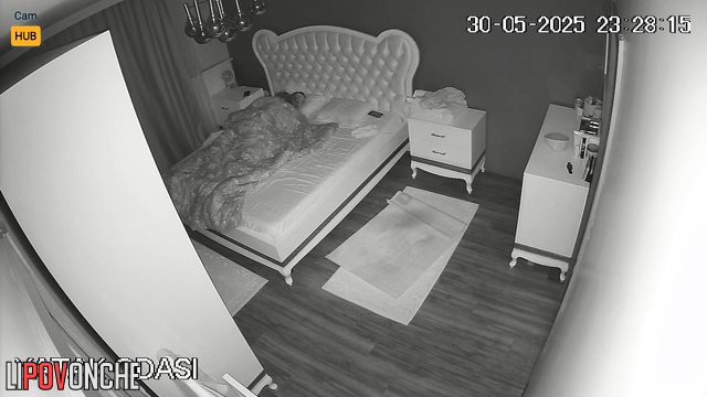 They kissing and fucking passionately in the night