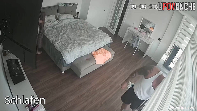 This brutal guy also makes cunnilingus - home hidden video