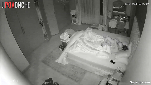 My pussy felt the best feeling ever [sexy couple fucks hard]