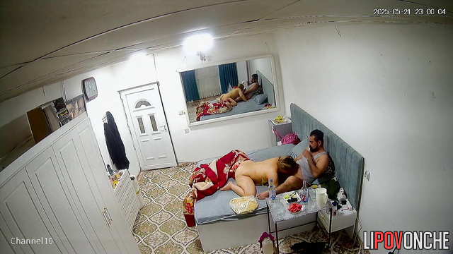 Chubby wifey spreads her legs hard in front of her hairy husband's cock