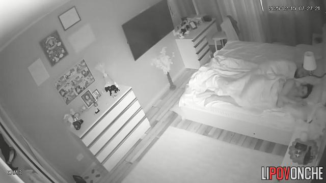 A young couple's measured morning sex turned into hard fucking